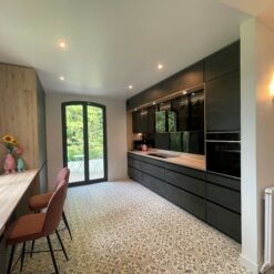 Sol d'une cuisine en carreaux de ciment Lily