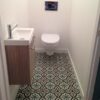 Carreaux de ciment DH-01-5 dans un WC